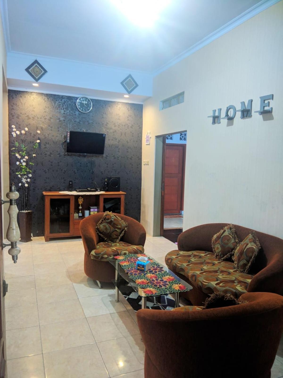 Ohana Homestay Banyuwangi Banyuwangi (East Java) Exterior foto